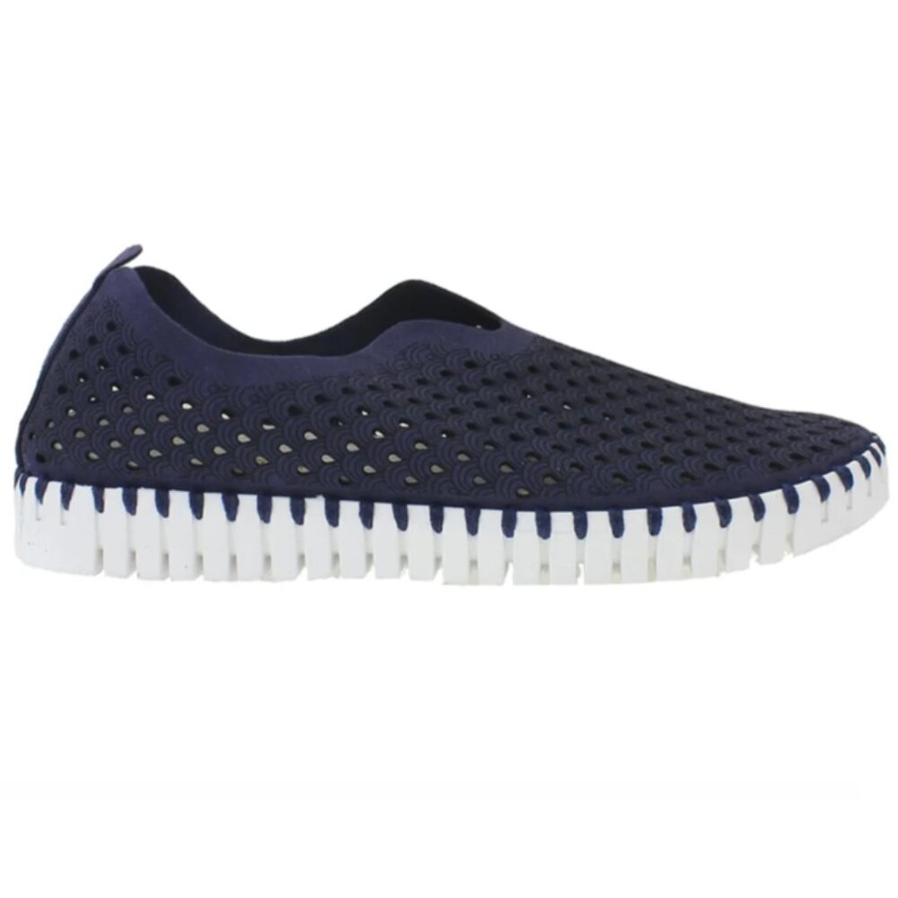 ISLE JACOBSEN TULIP SLIP ON SHOE NAVY